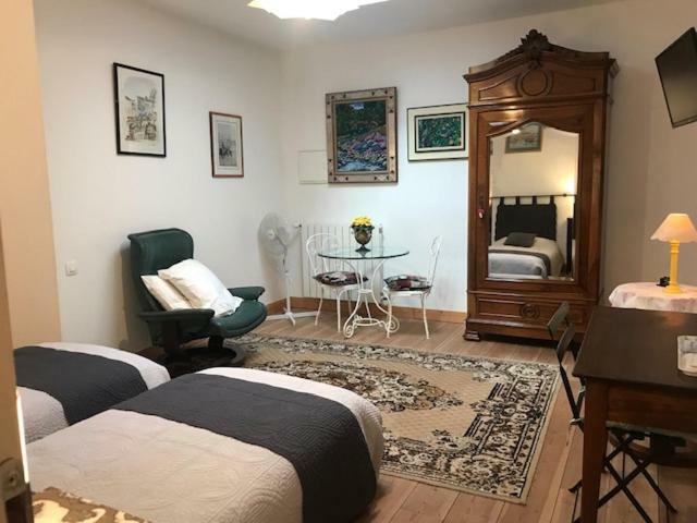Alain Et Nicole Bed & Breakfast Cognac Bagian luar foto